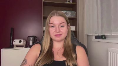 erica_forever live cam on Cam4