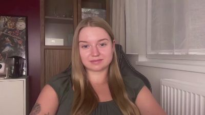 erica_forever live cam on Cam4