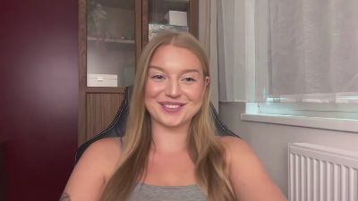erica_forever live cam on Cam4
