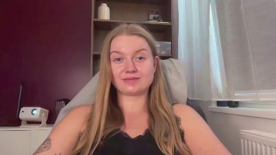 erica_forever live cam on Cam4