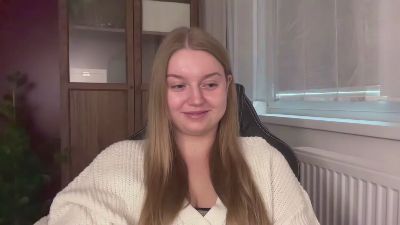 erica_forever live cam on Cam4