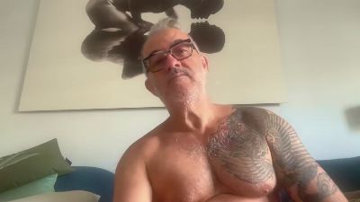 ericparis live cam on Cam4