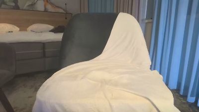 erik301 live cam on Cam4