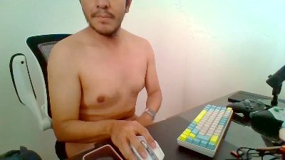erikhot_fun live cam on Cam4