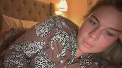 erincheshire live cam on Cam4