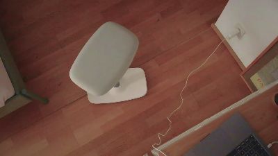 erleichtbi live cam on Cam4