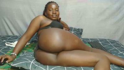 erlyn_misha live cam on Cam4