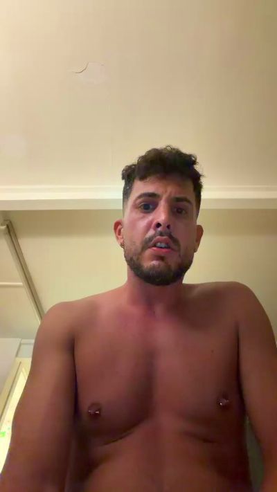 erma90 live cam on Cam4