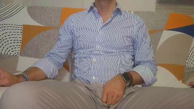 eros1981hot1 live cam on Cam4