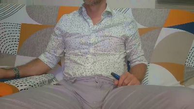 eros1981hot1 live cam on Cam4