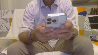 eros1981hot1 live cam on Cam4