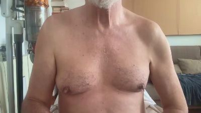 erre4fff live cam on Cam4