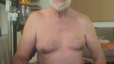 erre4fff live cam on Cam4