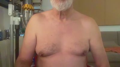 erre4fff live cam on Cam4