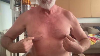 erre4fff live cam on Cam4