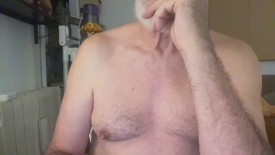 erre4fff live cam on Cam4