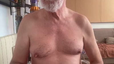 erre4fff live cam on Cam4