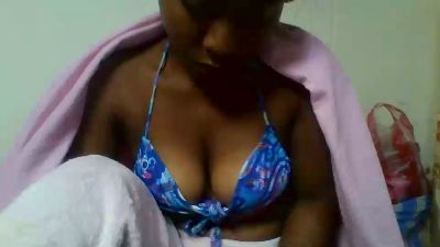 esmeli live cam on Cam4