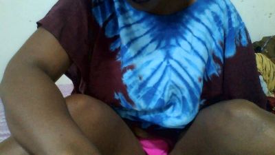 esmeli live cam on Cam4