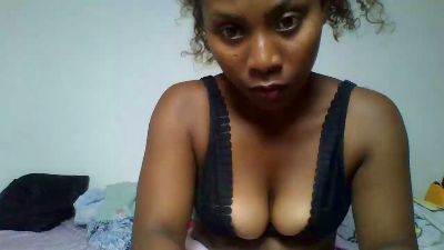 esmeli live cam on Cam4