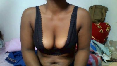 esmeli live cam on Cam4