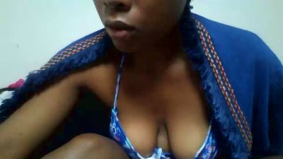 esmeli live cam on Cam4
