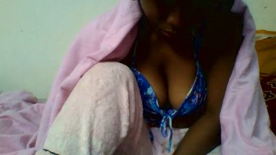 esmeli live cam on Cam4