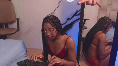 esmeralda_bk live cam on Cam4