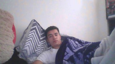 estebitan243 live cam on Cam4
