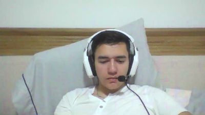 estebitan243 Live Cam on Cam4