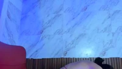 estefani_robles live cam on Cam4