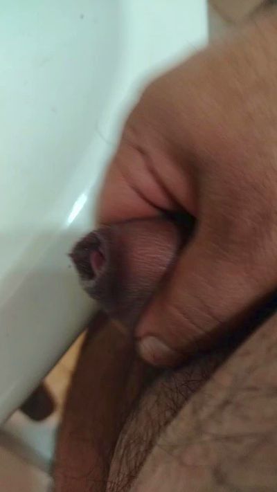 estilico619619 live cam on Cam4
