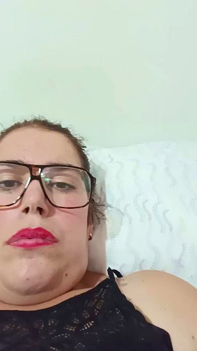 estrella229 live cam on Cam4