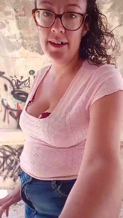 estrella232 live cam on Cam4