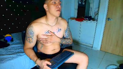 ethan_dalton_22 live cam on Cam4
