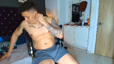 ethan_dalton_22 live cam on Cam4