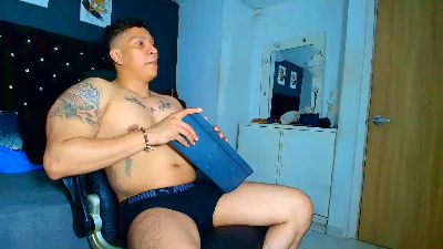 ethan_dalton_22 live cam on Cam4