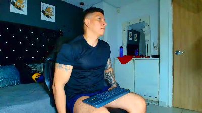 ethan_dalton_22 live cam on Cam4
