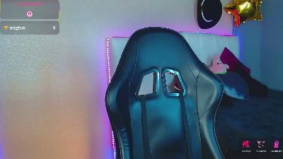 ethanhairy live cam on Cam4