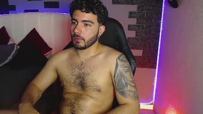 ethanhairy live cam on Cam4
