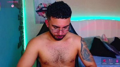 ethanhairy live cam on Cam4