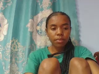 eulali1 live cam on Cam4