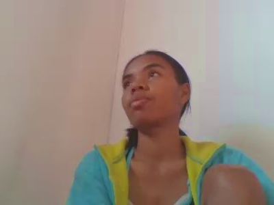 eulali1 live cam on Cam4
