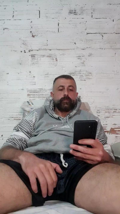euleandro_ live cam on Cam4