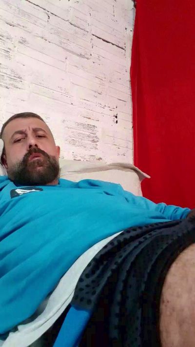 euleandro_ live cam on Cam4