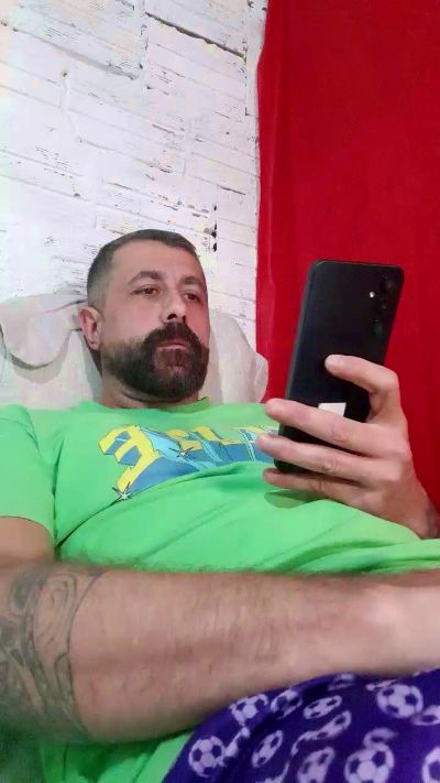 euleandro_ live cam on Cam4