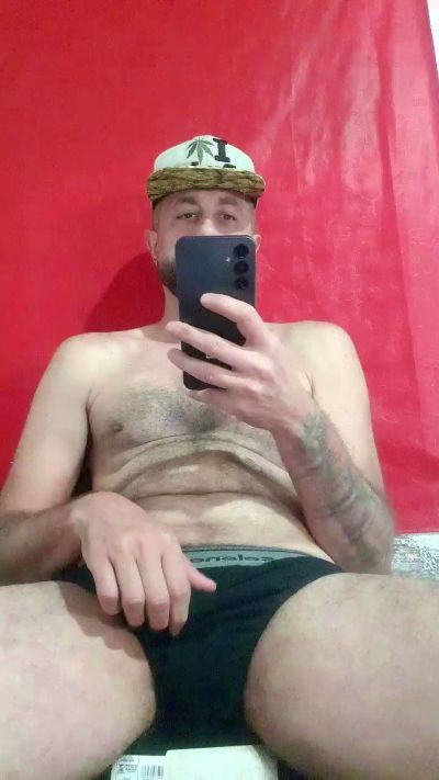 euleandro_ live cam on Cam4