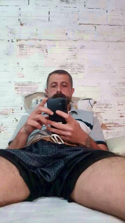 euleandro_ live cam on Cam4