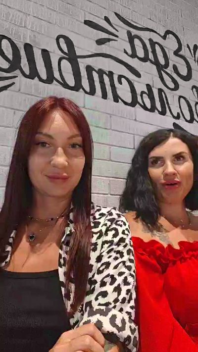 eva_blond_hot live cam on Cam4