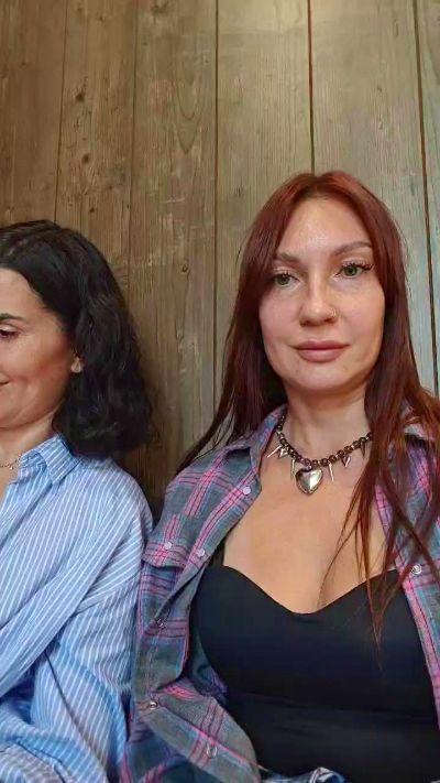 eva_blond_hot live cam on Cam4